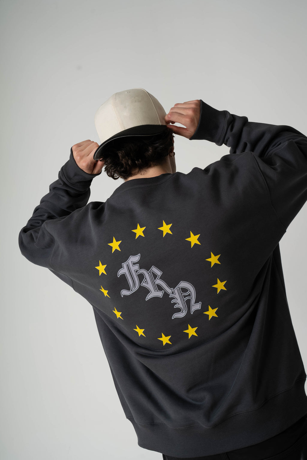 FEAREN — STARFALL CREWNECK