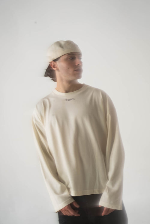 FEAREN — ESSENTIAL LONGSLEEVE